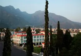 Properties at a short distance to landmarks of Katra
