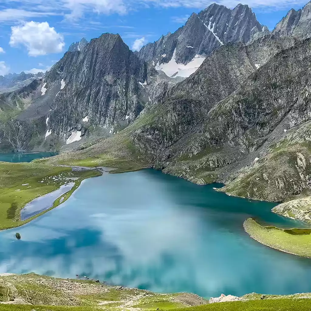 Summer Treks and Alpine Beauty​