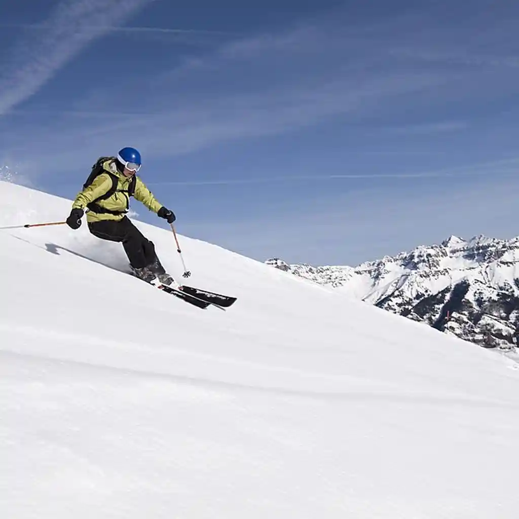 Skiing Slopes Khilanmarg