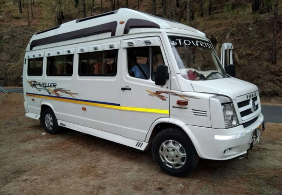 Tempo Traveler