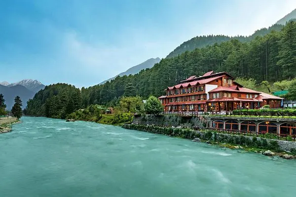 mansoon season of Aru Valley