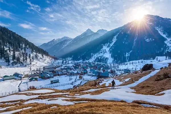 winter season of Aru Valley