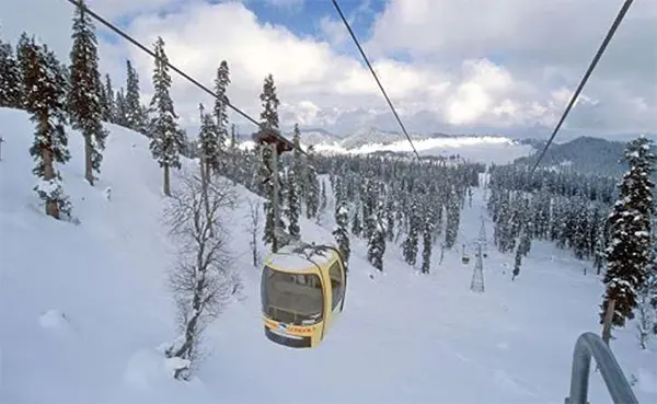 Travel Tips for Visiting Gulmarg Gondola