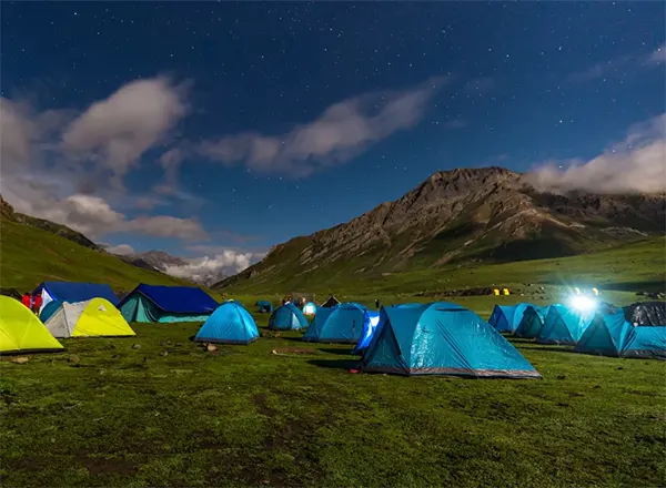 icnic or Camp on the Table-Top Plateau in the Sonmarg